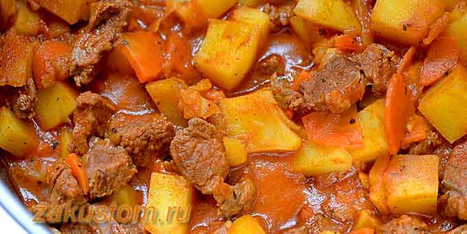 Вкусное рагу с мясом, кортофелем и овощами