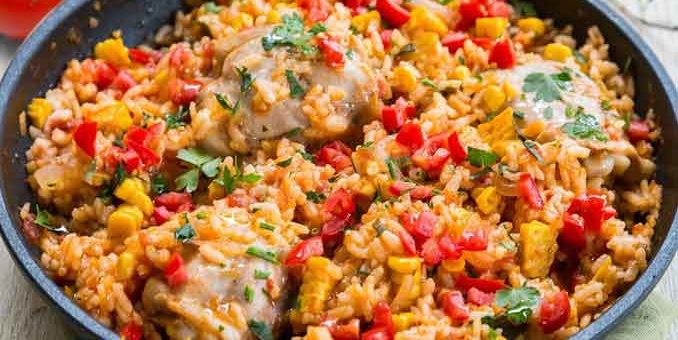 Как приготовить рис с курицей и овощами